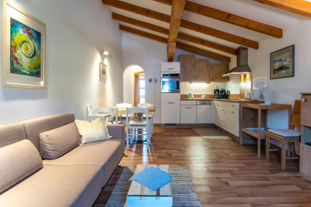 אבס Piccolo Apartment מראה חיצוני תמונה